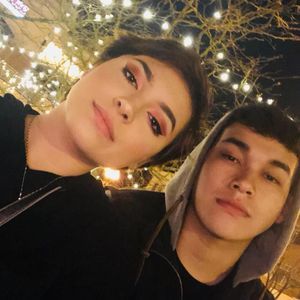 Meet your Posher, Selina